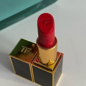 Tom Ford Beauty lipstick in Slander
